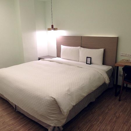 Lan Ting Business Inn Тайбэй Экстерьер фото