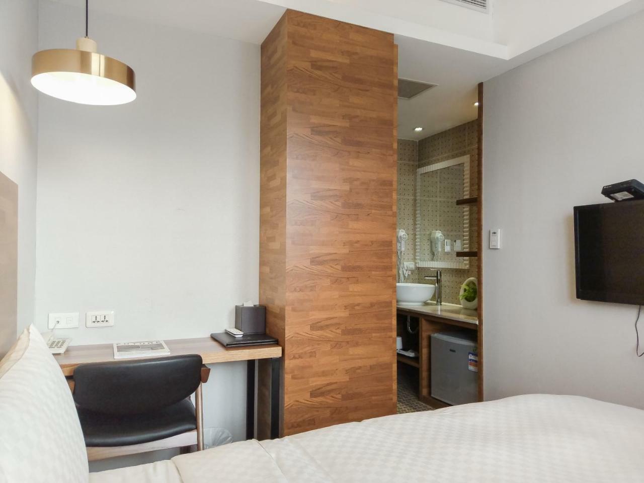 Lan Ting Business Inn Тайбэй Экстерьер фото