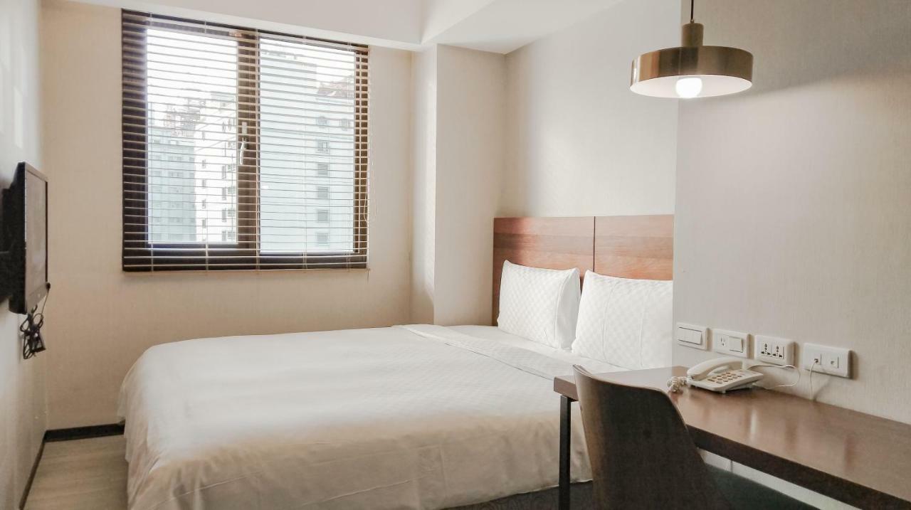 Lan Ting Business Inn Тайбэй Экстерьер фото