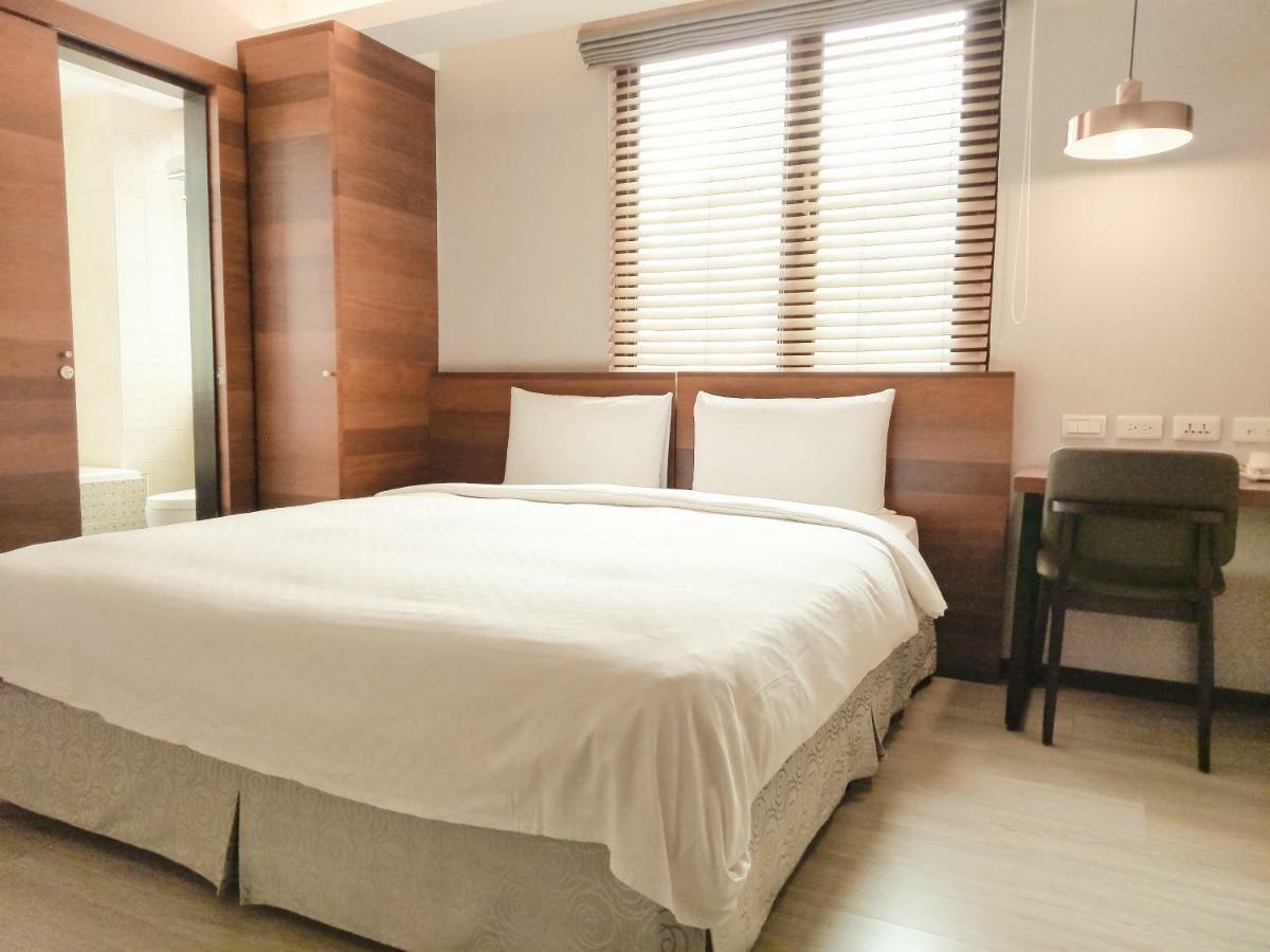 Lan Ting Business Inn Тайбэй Экстерьер фото