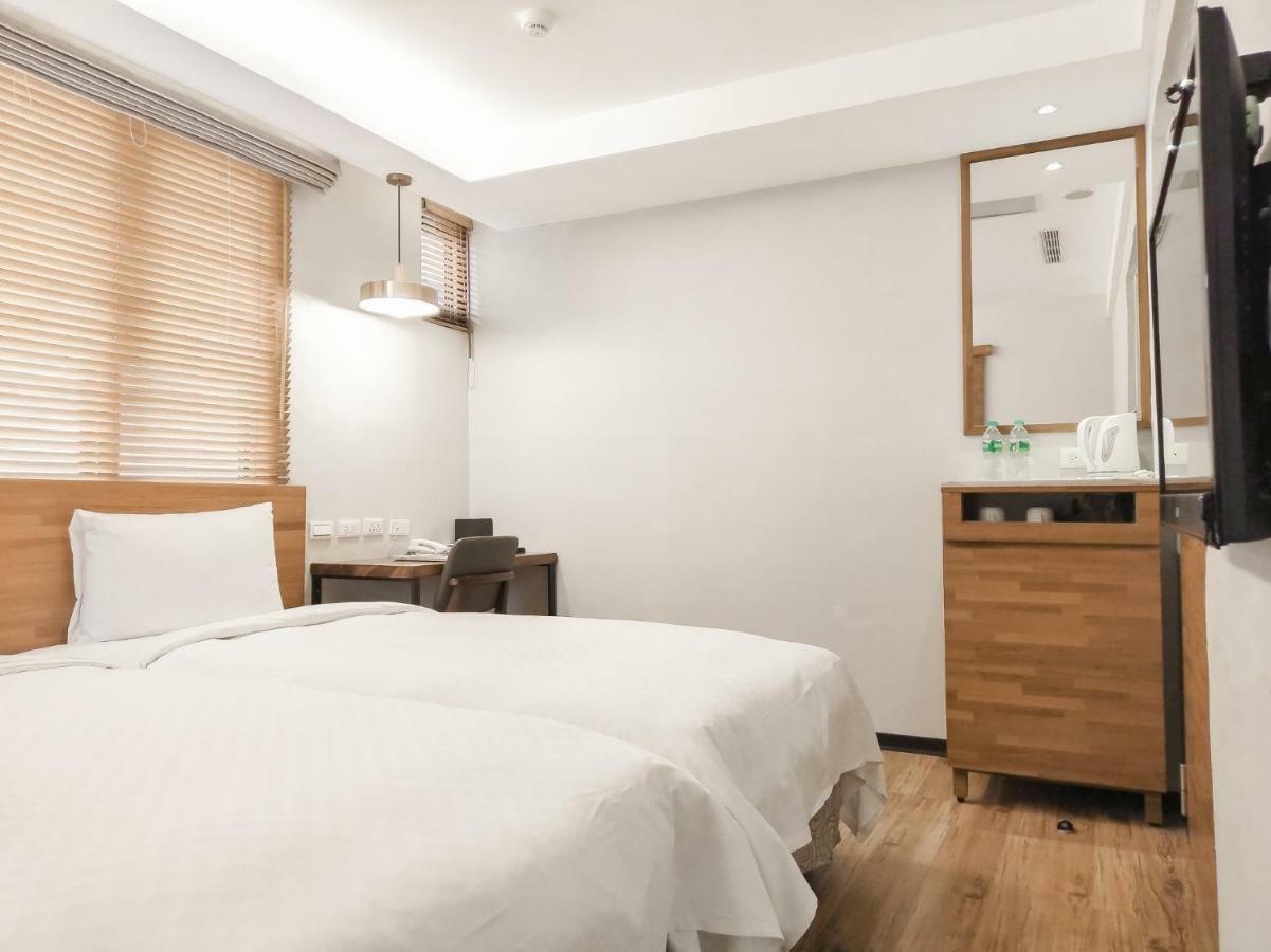 Lan Ting Business Inn Тайбэй Экстерьер фото