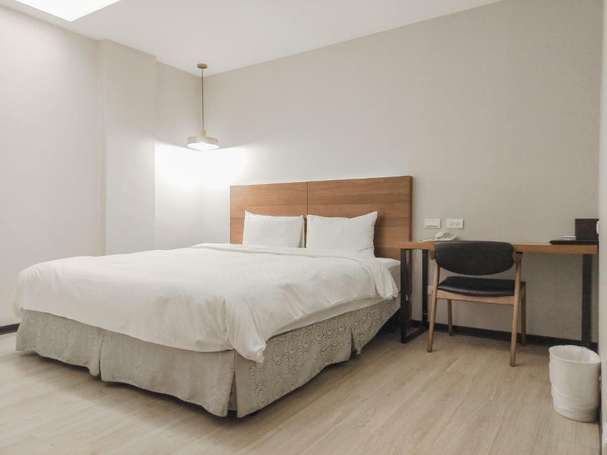 Lan Ting Business Inn Тайбэй Экстерьер фото