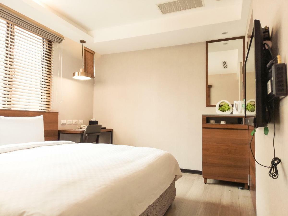 Lan Ting Business Inn Тайбэй Экстерьер фото