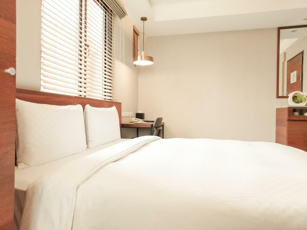 Lan Ting Business Inn Тайбэй Экстерьер фото