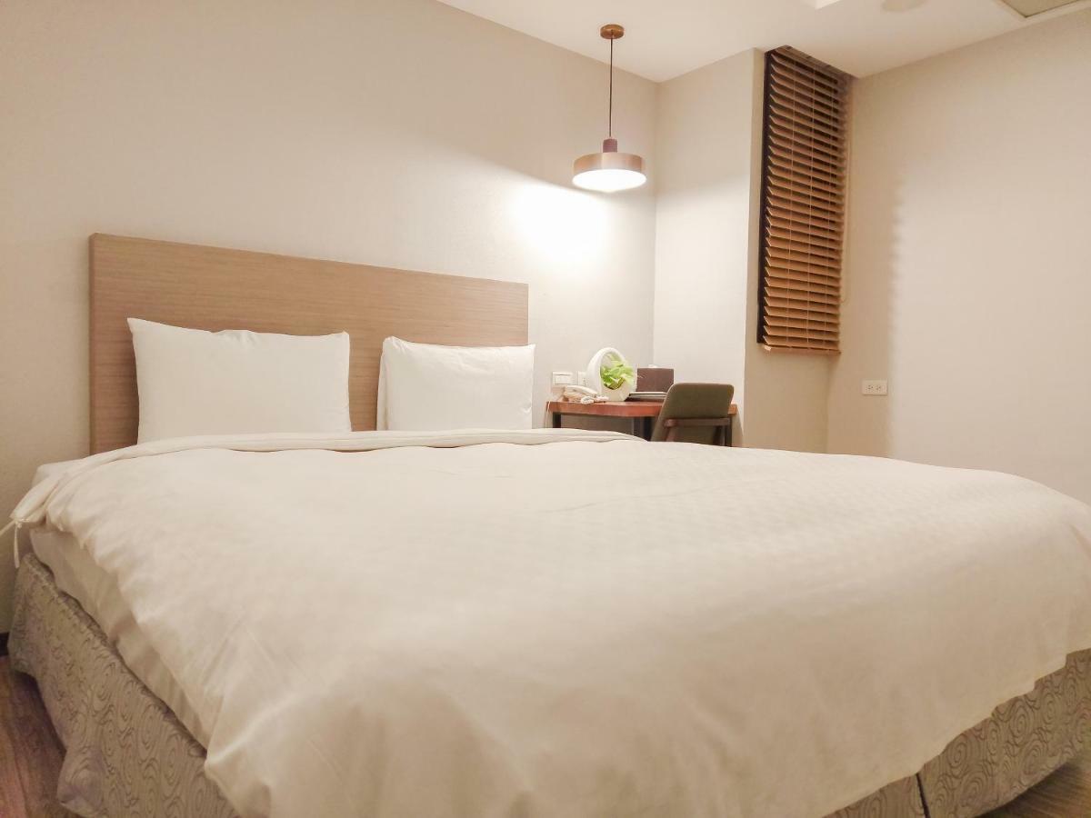 Lan Ting Business Inn Тайбэй Экстерьер фото